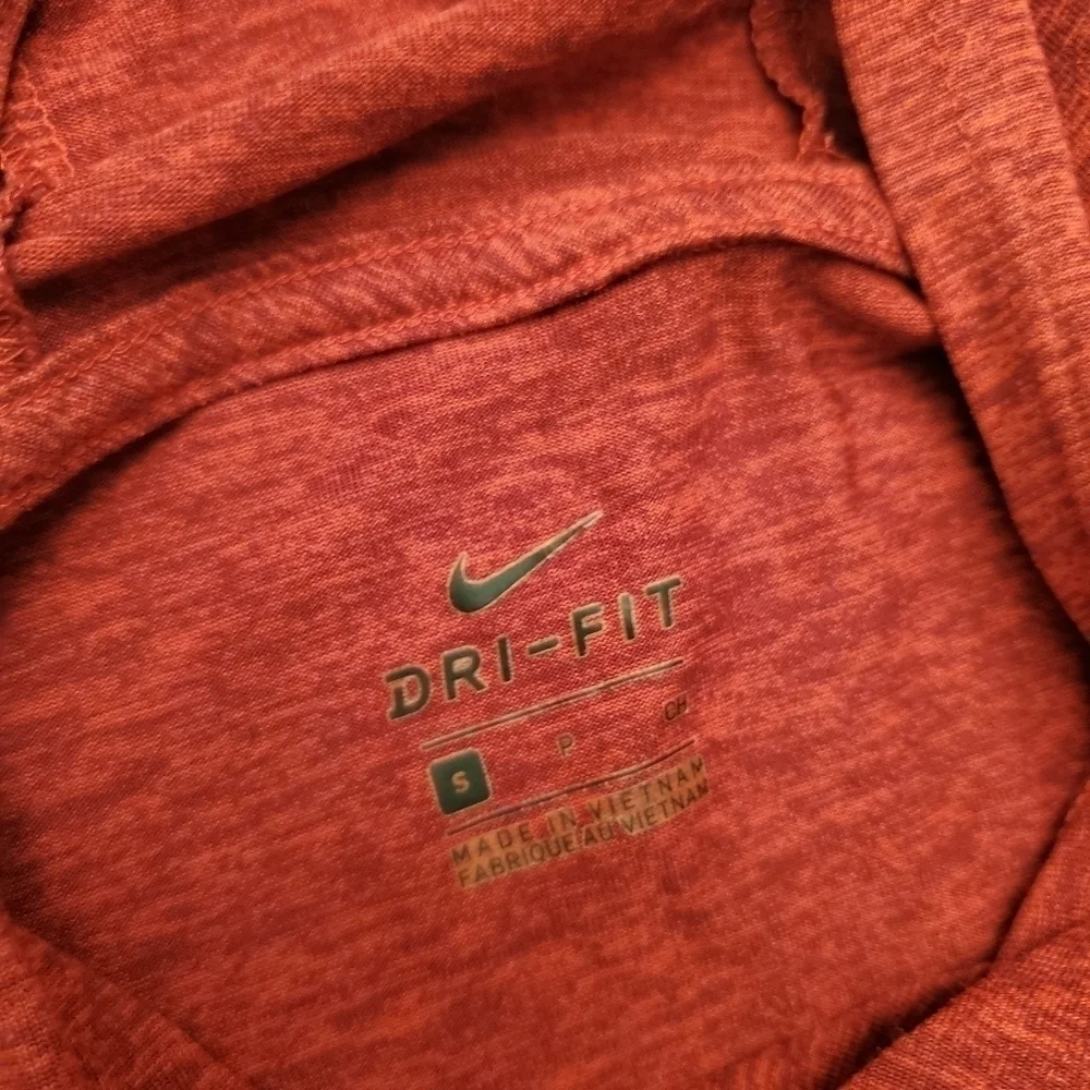 Nike red dri fit legend long sleeve hooded‎ training shirt top sz Small. I2